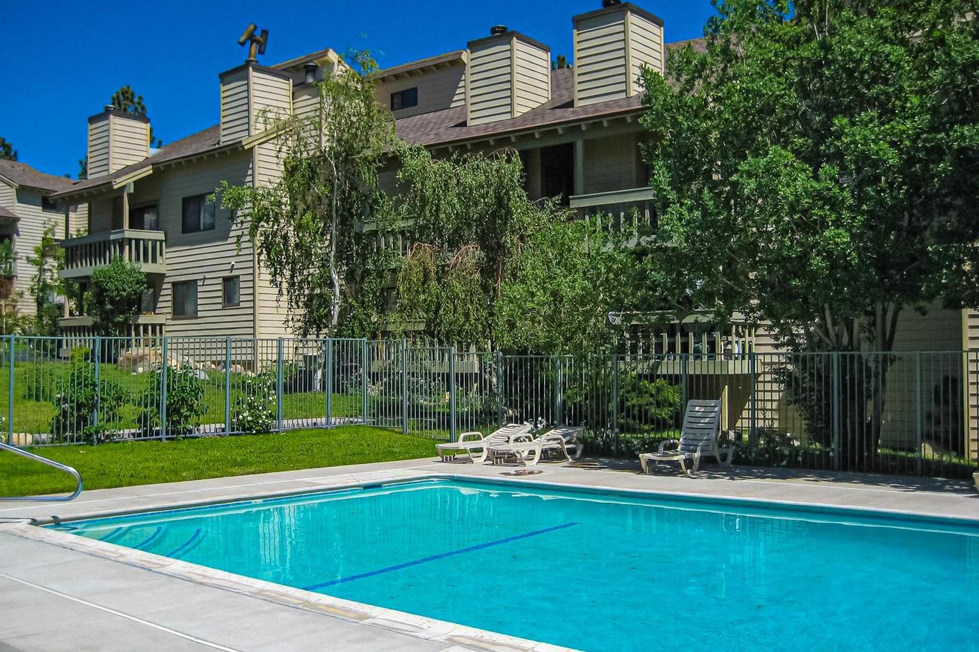 La Vista Blanc Apartment Мамът Лейкс Екстериор снимка